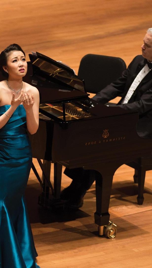 Juilliard 声乐艺术 recital performance photo